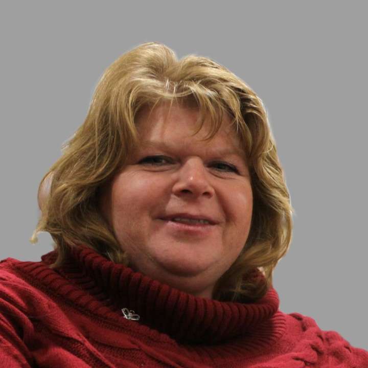 headshot of Shelly Albert, I and A Specialist